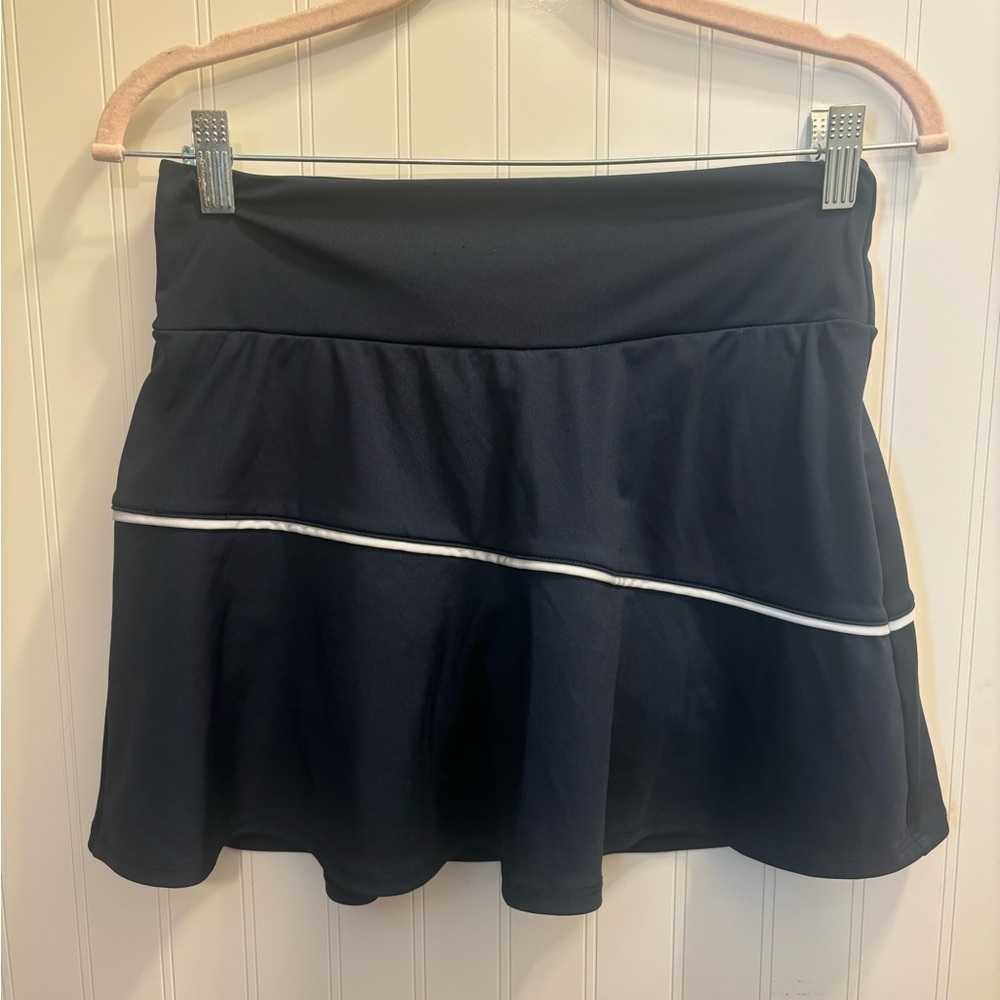 Thrive Societe Skort Navy